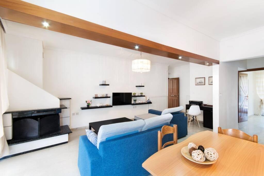 Seafront 2 Bedrooms Apartment Néa Irákleia Eksteriør billede