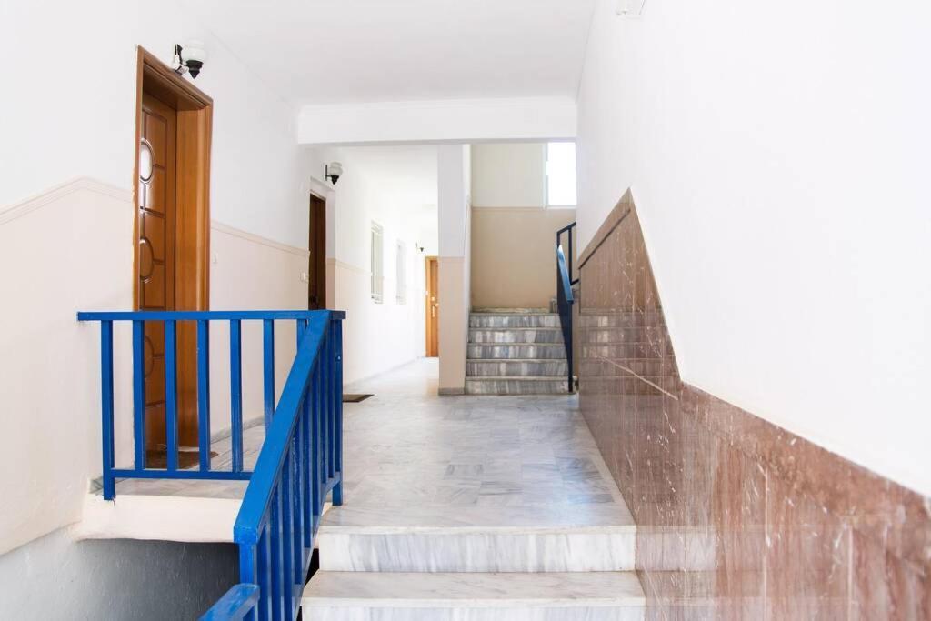 Seafront 2 Bedrooms Apartment Néa Irákleia Eksteriør billede
